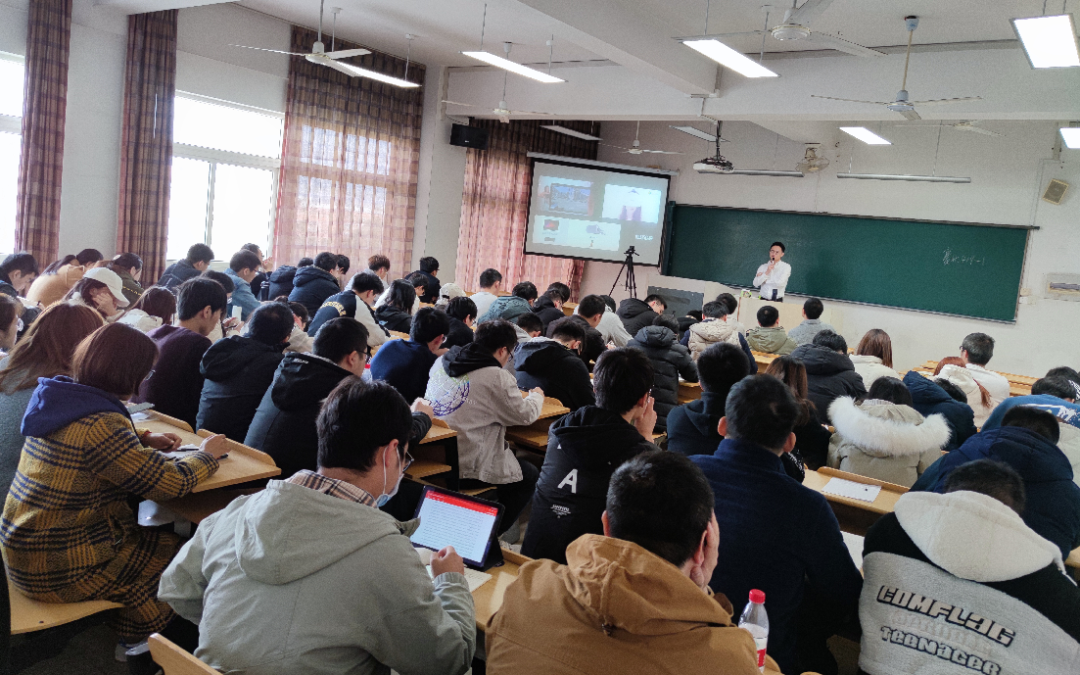 丈“量”視界 合“計”未來 | 舜宇智能光學(xué)走進中國計量大學(xué)